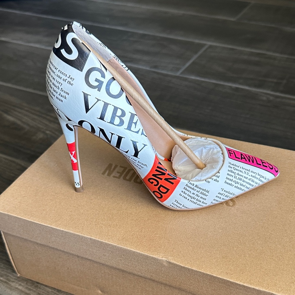 Steve Madden Daisie Pumps